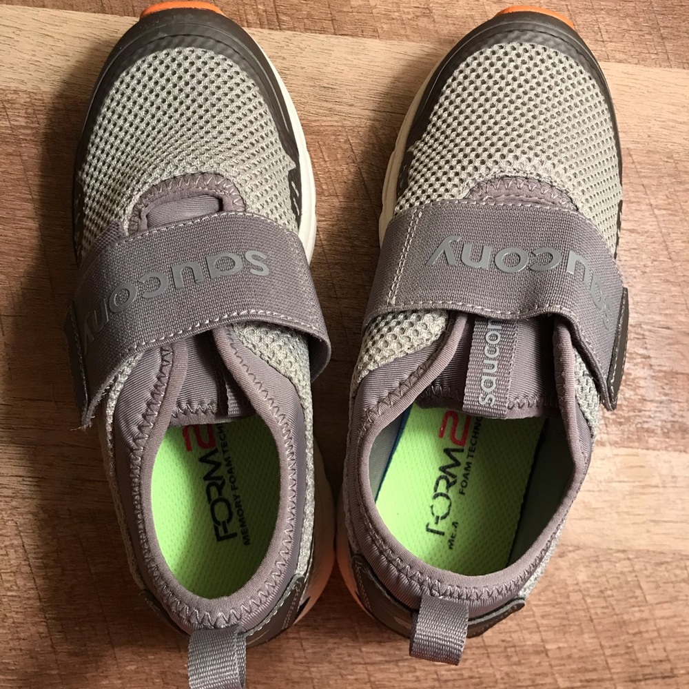 Used boys Saucony shoes. Size 1.5